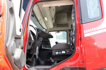 �������ó� ���KR PLUS ���ʰ�2024�� 280���� 4X2 9.8��LNG��ʽ�ػ���(DFH5180XXYE27)ͼƬ