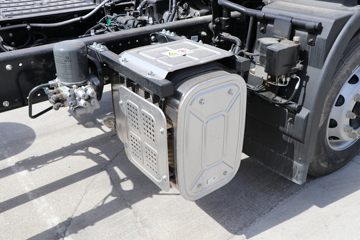 �������ó� ���KR PLUS ���ʰ�2024�� 280���� 4X2 9.8��LNG��ʽ�ػ���(DFH5180XXYE27)ͼƬ