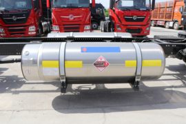 东风天锦KR PLUS 载货车底盘                                                图片