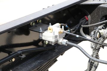 �������ó� ���KR PLUS ���ʰ�2024�� 280���� 4X2 9.8��LNG��ʽ�ػ���(DFH5180XXYE27)ͼƬ