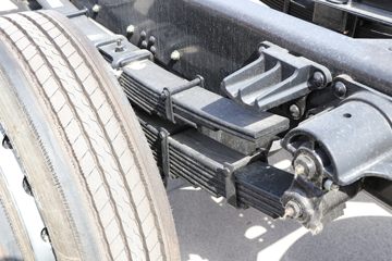 �������ó� ���KR PLUS ���ʰ�2024�� 280���� 4X2 9.8��LNG��ʽ�ػ���(DFH5180XXYE27)ͼƬ