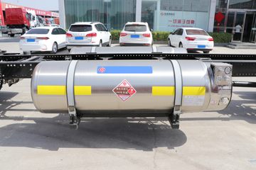 �������ó� ���KR PLUS ���ʰ�2024�� 280���� 4X2 9.8��LNG��ʽ�ػ���(DFH5180XXYE27)ͼƬ