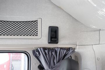 �������ó� ���KR PLUS ���ʰ� 300���� 4X2 6.8�������ػ���ͼƬ