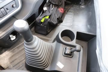 �������ó� ���KR PLUS ���ʰ� 300���� 4X2 6.8�������ػ���ͼƬ