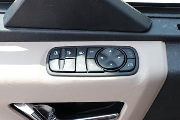 �������ó� ���KR PLUS ���ʰ� 300���� 4X2 6.8�������ػ���ͼƬ