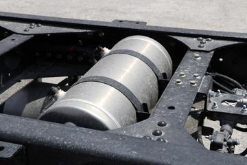 �������ó� ���KR PLUS ���ʰ� 300���� 4X2 6.8�������ػ���ͼƬ