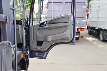 �й�����HOWO ͳ˧ 160���� 4.15��AT�Զ������Ų�դʽ�ῨͼƬ