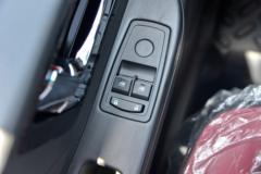 陕汽商用车 德龙G300 163马力 4.18米单排栏板轻卡(SX1041NP6331)