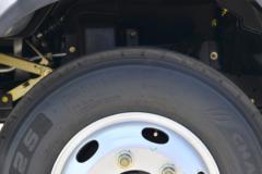 陕汽商用车 德龙G1 155马力 3.82米排半栏板轻卡(SX1041NP6331)