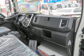 领跑EV6&nbsp;电动载货车内饰图片