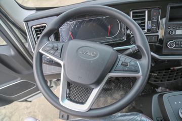 ���� ����EV6 4.5T 4.18�׵��Ŵ��綯�����Ῠ100.46kWhͼƬ