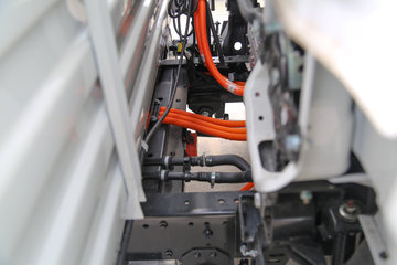 ���� ����EV6 4.5T 4.18�׵��Ŵ��綯�����Ῠ100.46kWhͼƬ