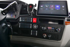 中国重汽成都商用车 V2 蓉E-Truk 4.5T 4.15米单排纯电动仓栅式轻卡(CDW5042CCYG331DZHBEV)140kWh