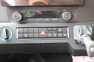 й ǵ¿SITRAK G7Hؿ 590 6X4 LNGԶǣͼƬ