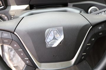 й ǵ¿SITRAK G7Hؿ 590 6X4 LNGԶǣͼƬ