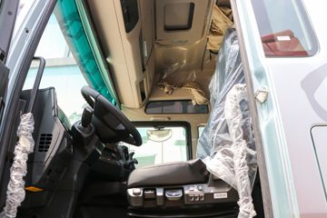 й ǵ¿SITRAK G7Hؿ 590 6X4 LNGԶǣͼƬ