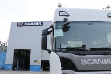 ˹������ ��Rϵ�� 500���� 6X2Rǣ����(��ɫ)(�ͺ�R500 6x2)ͼƬ