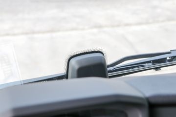 ˹������ ��Rϵ�� 500���� 6X2Rǣ����(��ɫ)(�ͺ�R500 6x2)ͼƬ