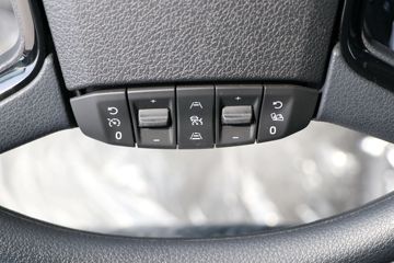 ˹������ ��Rϵ�� 500���� 6X2Rǣ����(��ɫ)(�ͺ�R500 6x2)ͼƬ