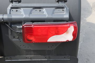 ˹������ ��Rϵ�� 500���� 6X2Rǣ����(��ɫ)(�ͺ�R500 6x2)ͼƬ