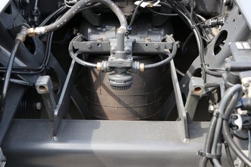 ˹������ ��Rϵ�� 500���� 6X2Rǣ����(��ɫ)(�ͺ�R500 6x2)ͼƬ