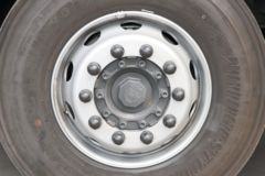斯堪尼亚 新R系列 500马力 6X2R牵引车(白色)(型号R500 6x2)