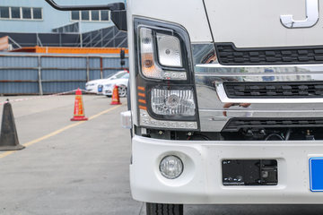 ���� ����M7 3.0L 129���� CNG 4.18�׵��������ῨͼƬ