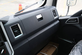 威铃M7&nbsp;载货车驾驶室                                               图片