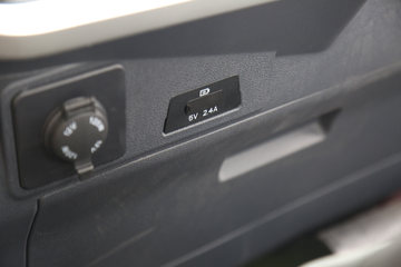 ���� ����M7 3.0L 129���� CNG 4.18�׵��������ῨͼƬ