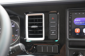 ���� ����M7 3.0L 129���� CNG 4.18�׵��������ῨͼƬ