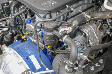 ���� ����M7 3.0L 129���� CNG 4.18�׵��������ῨͼƬ