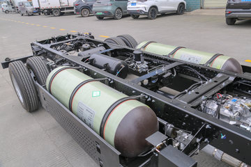 ���� ����M7 3.0L 129���� CNG 4.18�׵��������ῨͼƬ