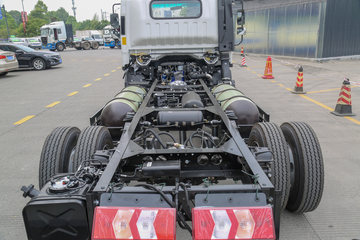 ���� ����M7 3.0L 129���� CNG 4.18�׵��������ῨͼƬ