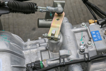 ���� ����M7 3.0L 129���� CNG 4.18�׵��������ῨͼƬ