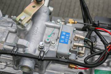 ���� ����M7 3.0L 129���� CNG 4.18�׵��������ῨͼƬ