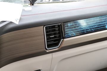 �й����� �ǵ¿�SITRAK G7H�ؿ� �ݻ��� 630���� 6X4 AMT�Զ���ǣ����(����16��)ͼƬ