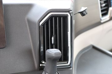 �й����� �ǵ¿�SITRAK G7H�ؿ� �ݻ��� 630���� 6X4 AMT�Զ���ǣ����(����16��)ͼƬ