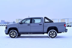 黄海 威龙 2024款 智尊型 2.4T汽油 218马力 自动两驱 双排皮卡