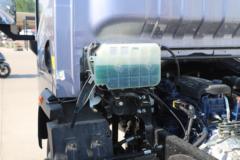 中国重汽HOWO 统帅 170马力 4.15米单排仓栅式轻卡(ZZ5047CCYG3215F144B)