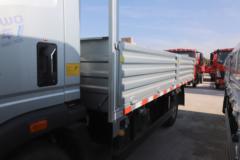 中国重汽HOWO 统帅 160马力 4.15米AT自动档单排栏板轻卡(国六)(ZZ1047C3215F145)