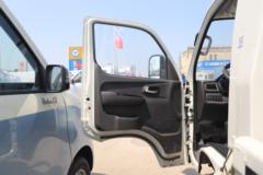 福田 祥菱M2 豪华型 2.0L 122马力 CNG 4米单排栏板微卡(BJ1042V9JC6-07)