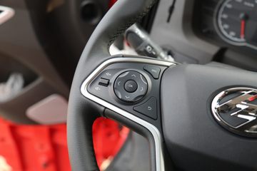 �������� ��ʨH6 560���� 6X4 LNG�Զ���ǣ����(Һ��)(CQ4257SZ384S)ͼƬ