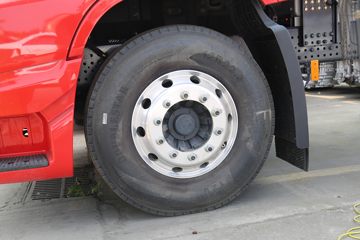 �������� ��ʨH6 560���� 6X4 LNG�Զ���ǣ����(Һ��)(CQ4257SZ384S)ͼƬ