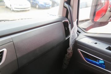 �������� �ܱ�H6 300���� 4X2 6.8�ײ�դʽ�ػ���(��ʿ��10��)(CQ5187CCYEY08521J)ͼƬ