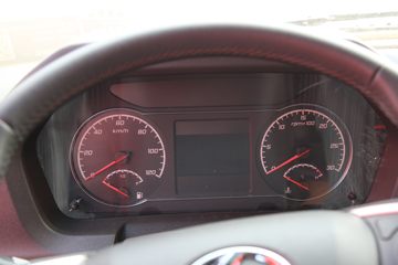 �������� �ܱ�H6 300���� 4X2 6.8�ײ�դʽ�ػ���(��ʿ��10��)(CQ5187CCYEY08521J)ͼƬ