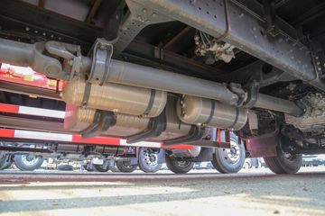 �������� �ܱ�H6 300���� 4X2 6.8�ײ�դʽ�ػ���(��ʿ��10��)(CQ5187CCYEY08521J)ͼƬ