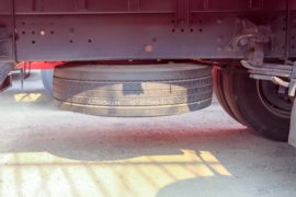 杰豹&nbsp;载货车底盘                                                图片