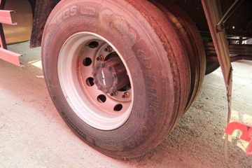 �������� �ܱ�H6 300���� 4X2 6.8�ײ�դʽ�ػ���(��ʿ��10��)(CQ5187CCYEY08521J)ͼƬ