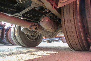 �������� �ܱ�H6 300���� 4X2 6.8�ײ�դʽ�ػ���(��ʿ��10��)(CQ5187CCYEY08521J)ͼƬ