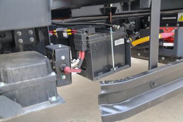 Զ�� ����V5E ��׼�� 4.3T 3.82�׵�����ʽ���綯��س�(ZB5040XLCBEVVDD2)66.84kWhͼƬ